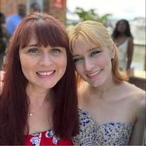 Meet your Posher, Melanie